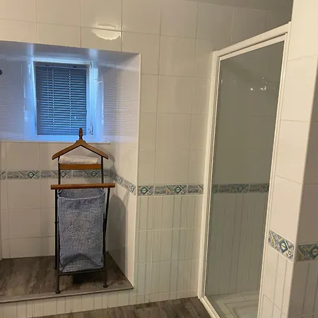 Chez Manon Et Pierre Salers